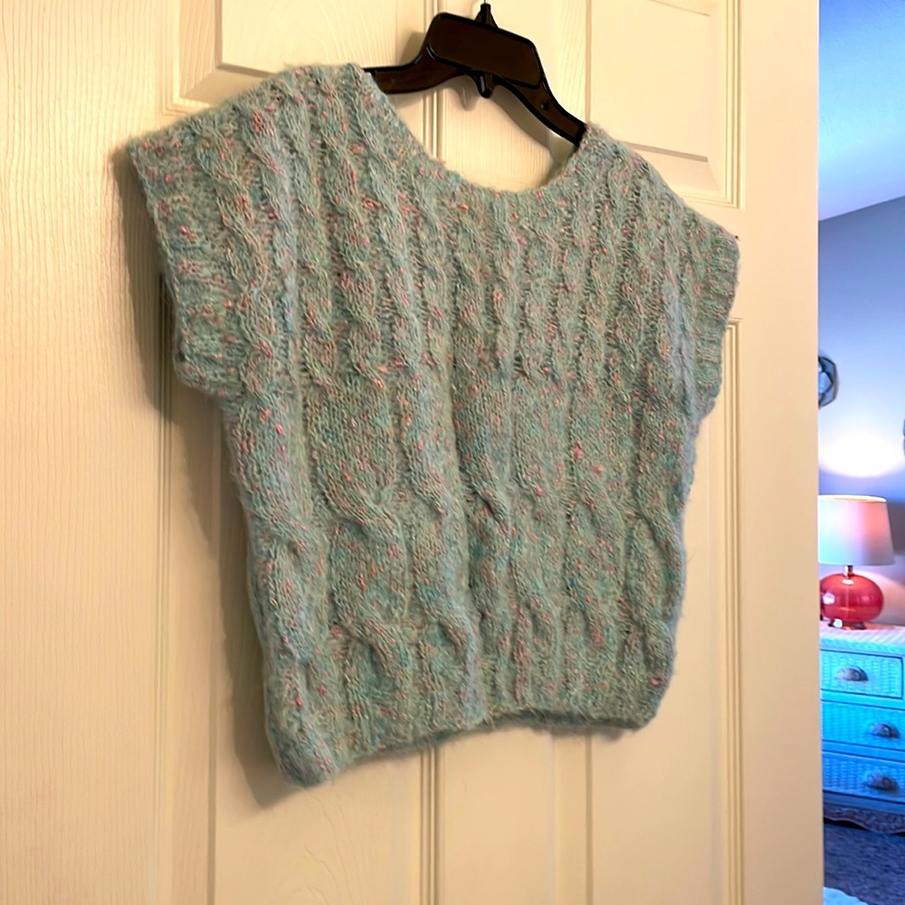 Handmade sweater 🧜‍♀️ mermaid colors